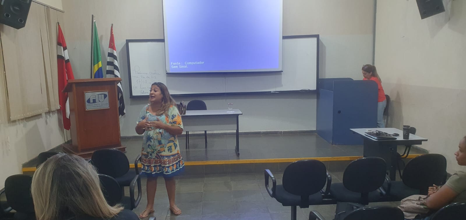 Realizada na FIU - Faculdades Integradas Urubupungá de Pereira Barreto, Roda de Conversa Aborda Articulação do CREAS na Educação